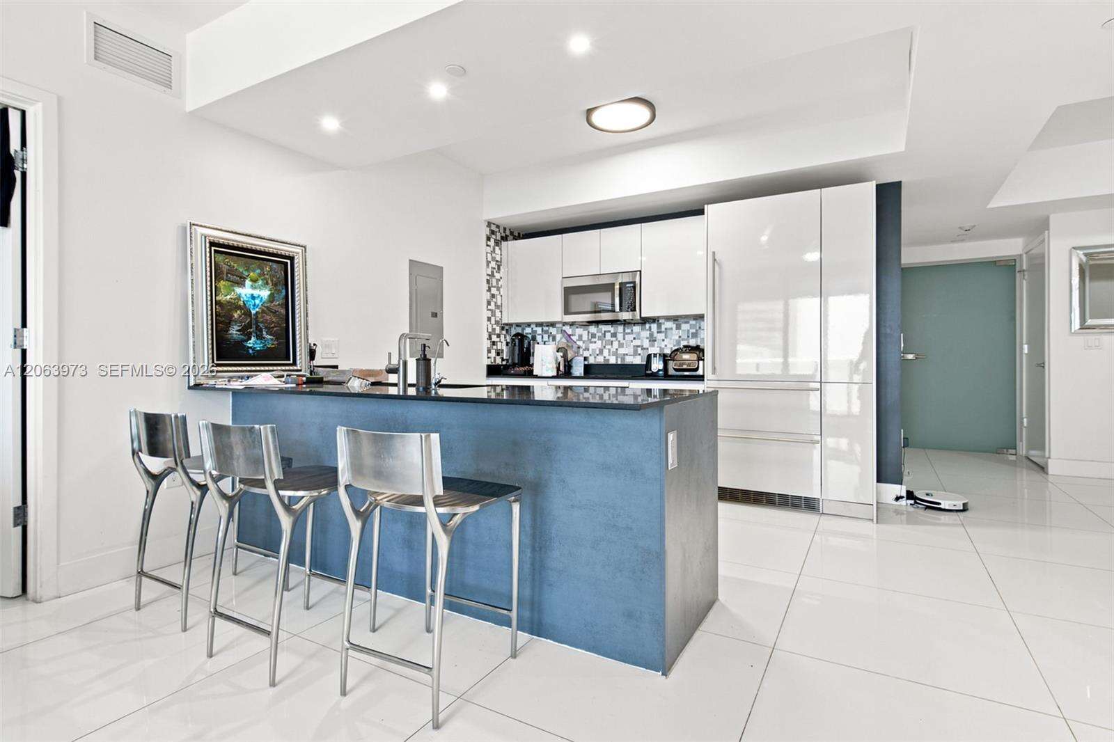 1010 Brickell at 1010 Brickell Ave, Miami, FL 33131 - For Rent photo 7