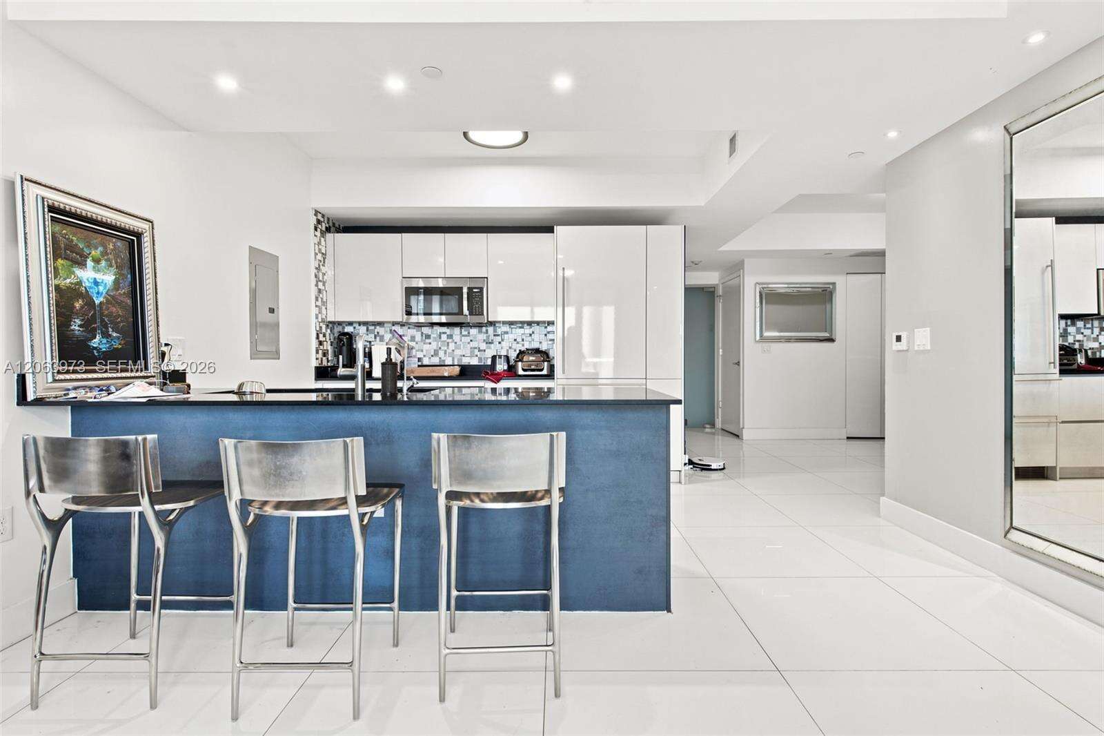 1010 Brickell at 1010 Brickell Ave, Miami, FL 33131 - For Rent photo 8
