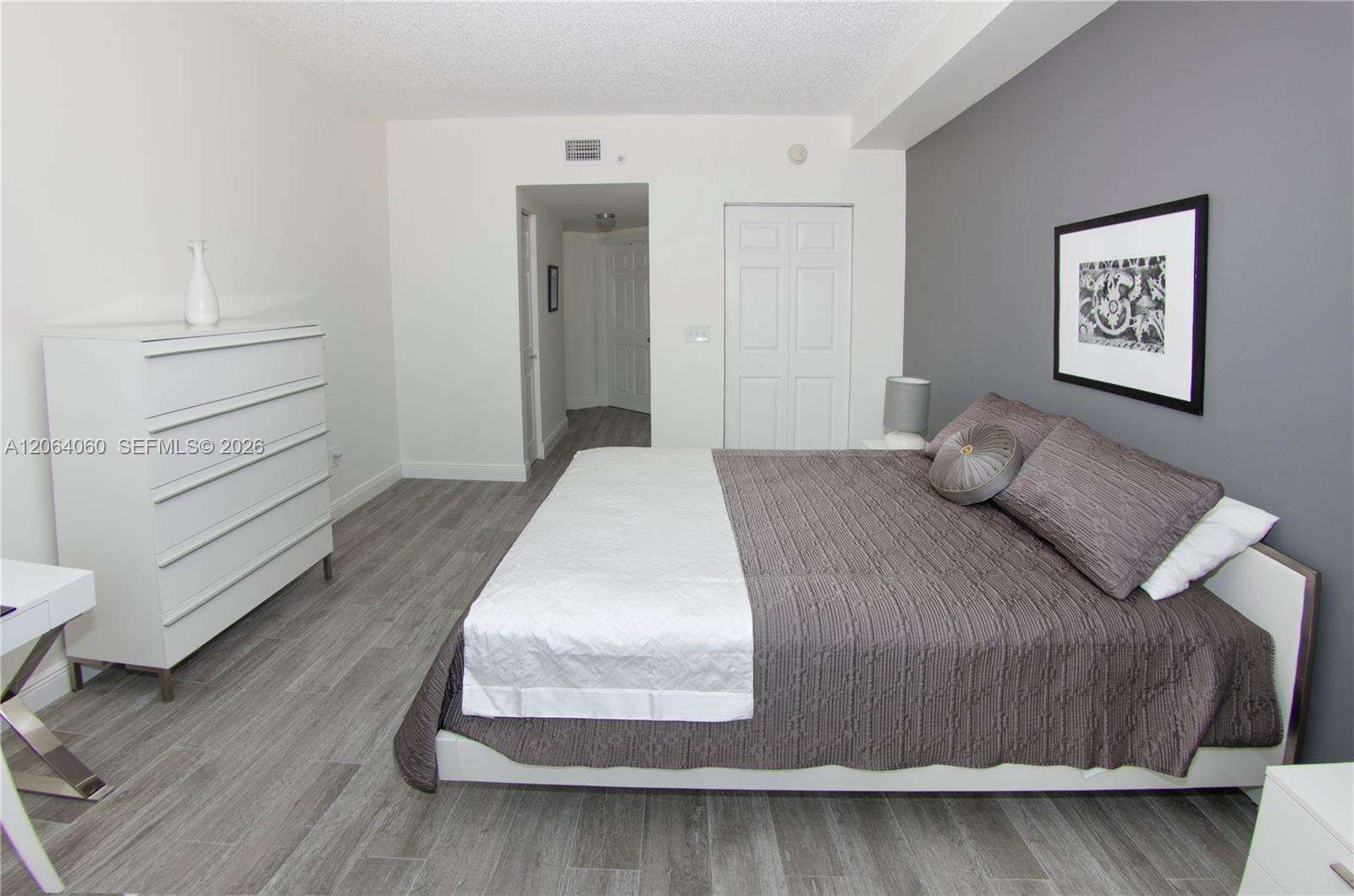 Porto Bellagio at 17150 Bay Rd, Sunny Isles Beach, FL 33160 - For Rent photo 19