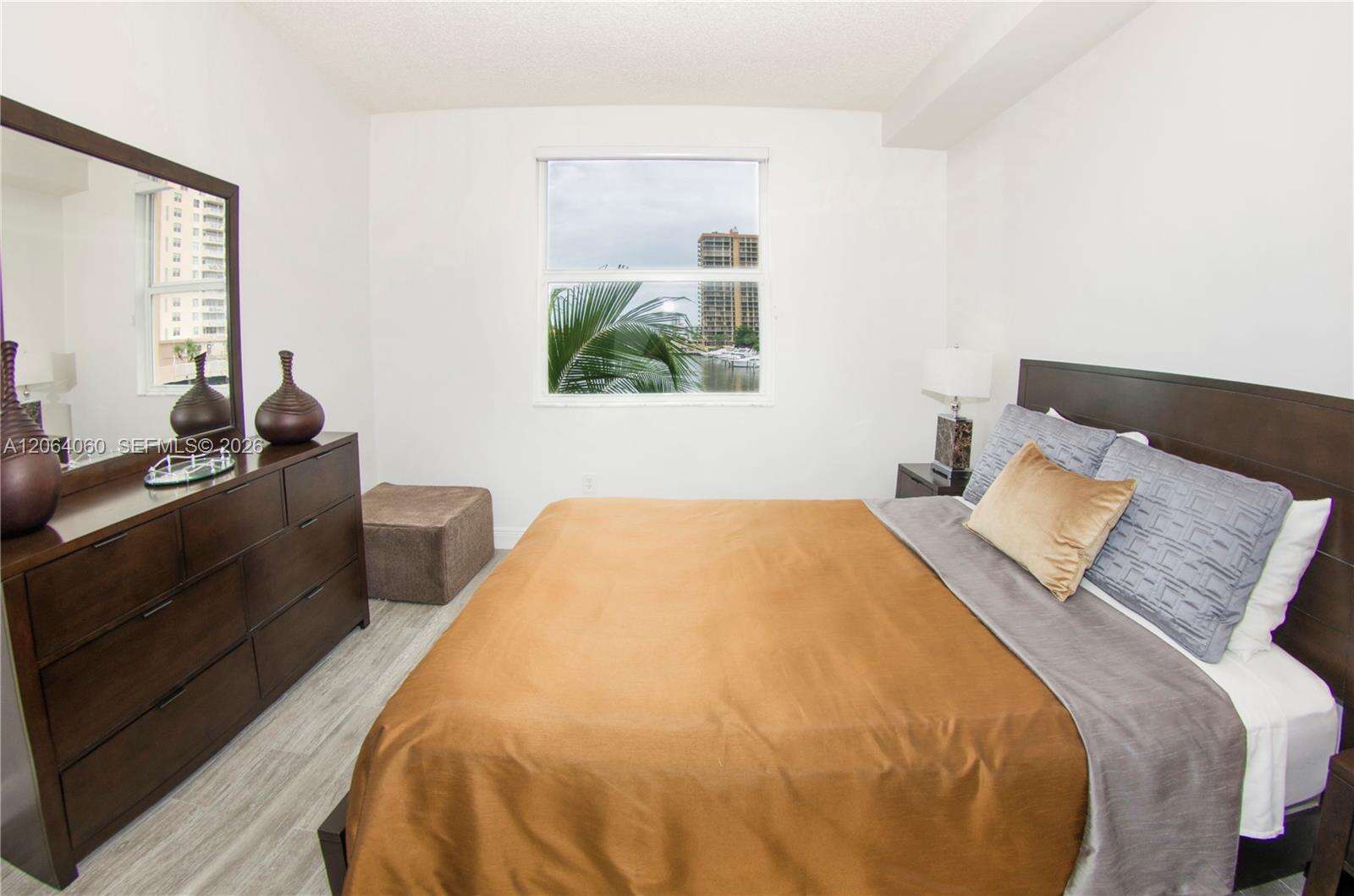 Porto Bellagio at 17150 Bay Rd, Sunny Isles Beach, FL 33160 - For Rent photo 22