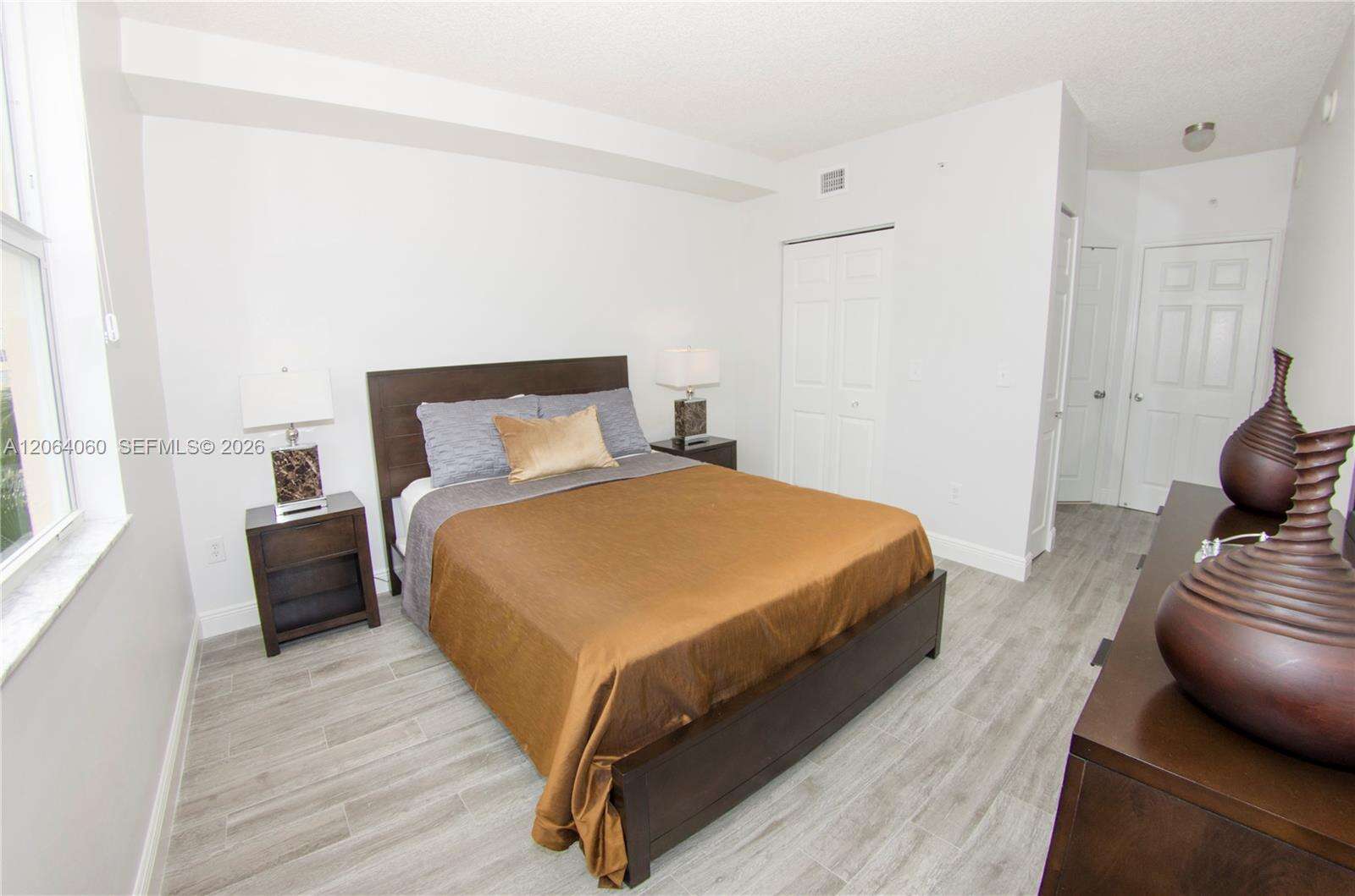 Porto Bellagio at 17150 Bay Rd, Sunny Isles Beach, FL 33160 - For Rent photo 23