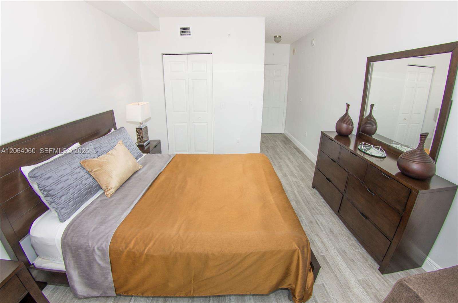 Porto Bellagio at 17150 Bay Rd, Sunny Isles Beach, FL 33160 - For Rent photo 24
