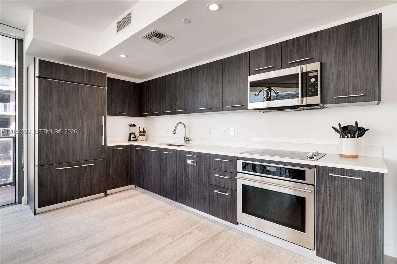 Brickell Heights East at 45 9 St, Miami, FL 33130 - For Rent photo 3