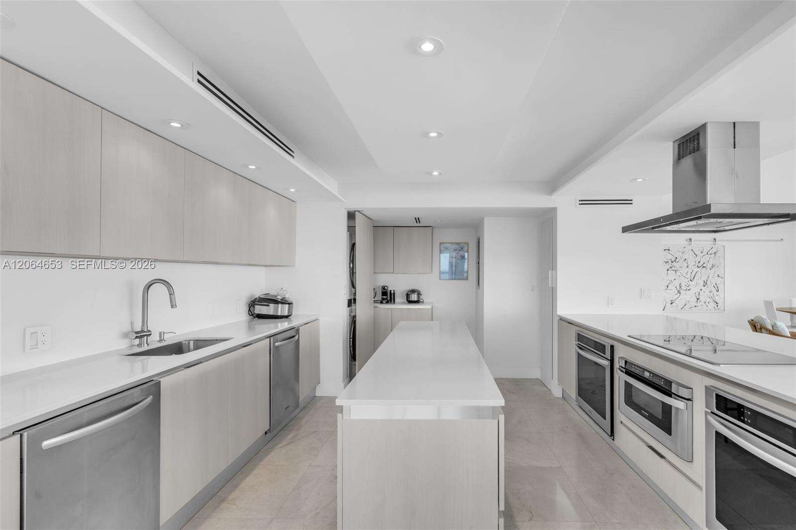 Two Grove Isle Condo at 2 Grove Isle Dr, Miami, FL 33133 - For Rent photo 13