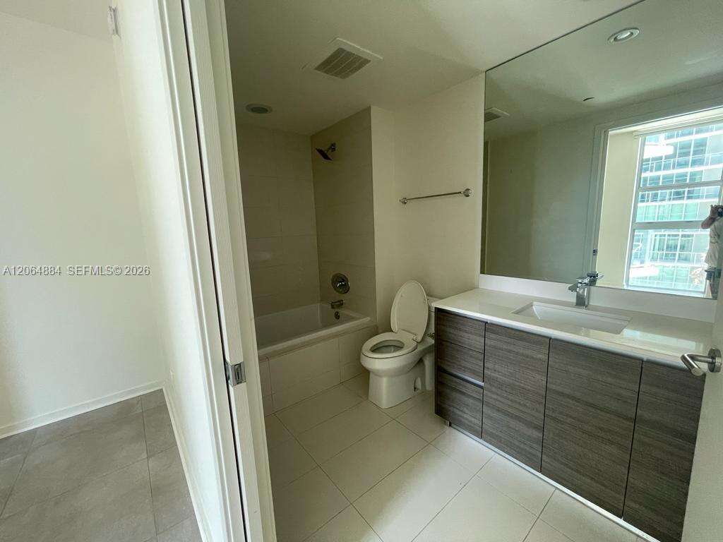 Millecento at 1100 Miami Ave, Miami, FL 33130 - For Rent photo 12