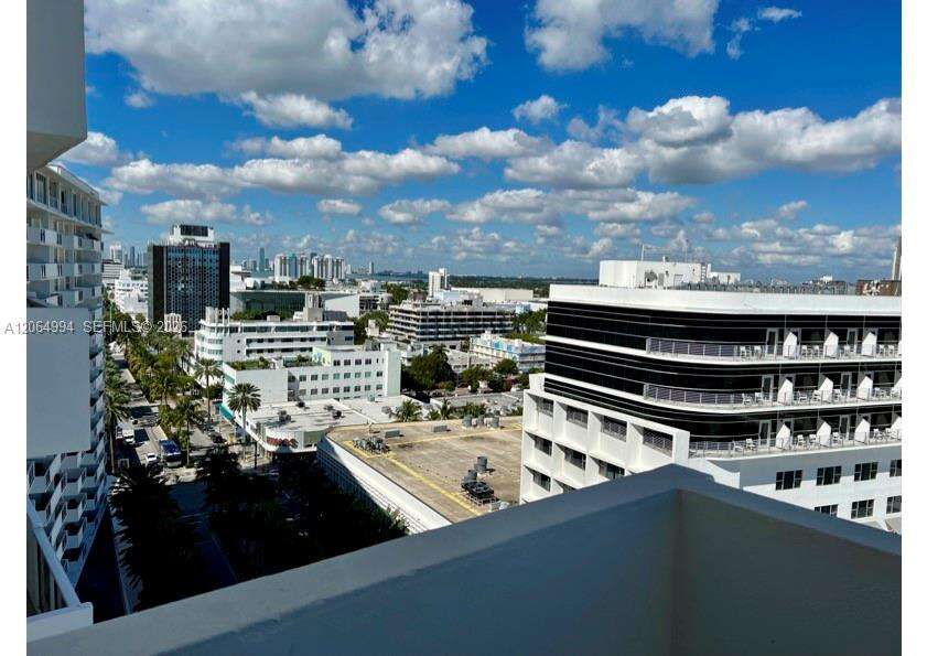 Decoplage at 100 Lincoln Rd, Miami Beach, FL 33139 - For Rent photo 1