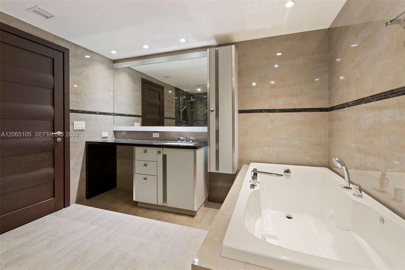 Seaside Village at 19216 Fisher Island Dr, Miami Beach, FL 33109 - For Rent photo 31