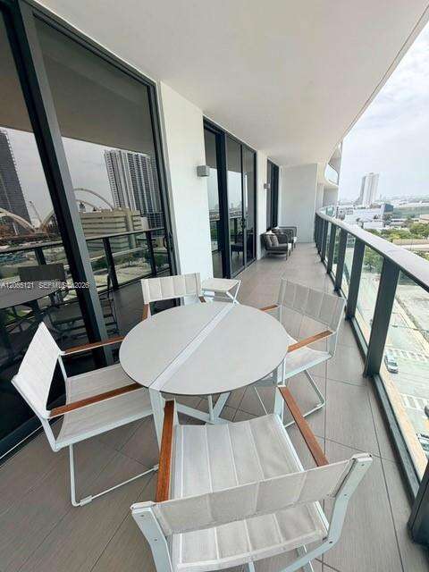 Canvas at 1600 1 Ave, Miami, FL 33132 - For Rent photo 14