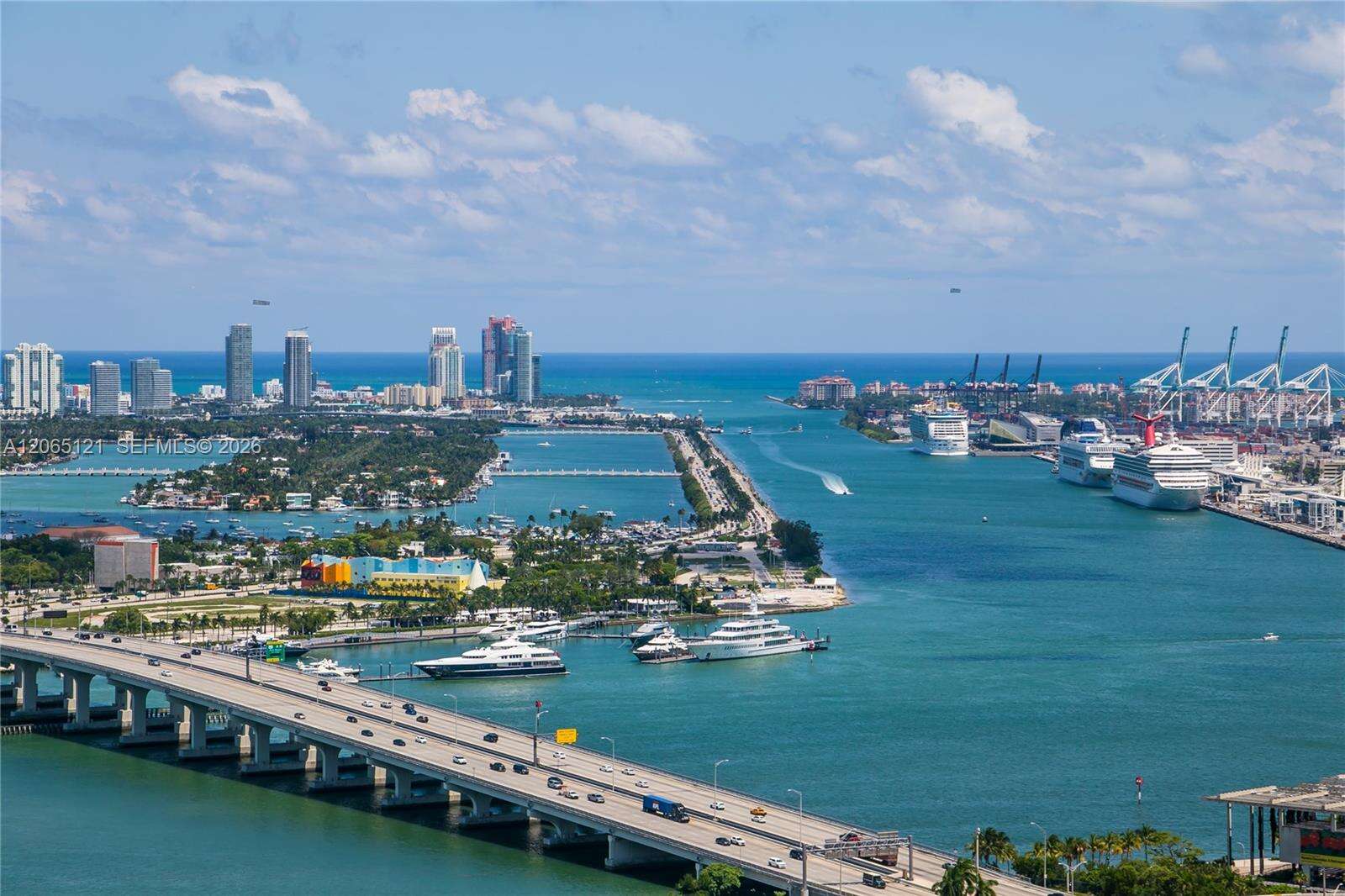 Canvas at 1600 1 Ave, Miami, FL 33132 - For Rent photo 31
