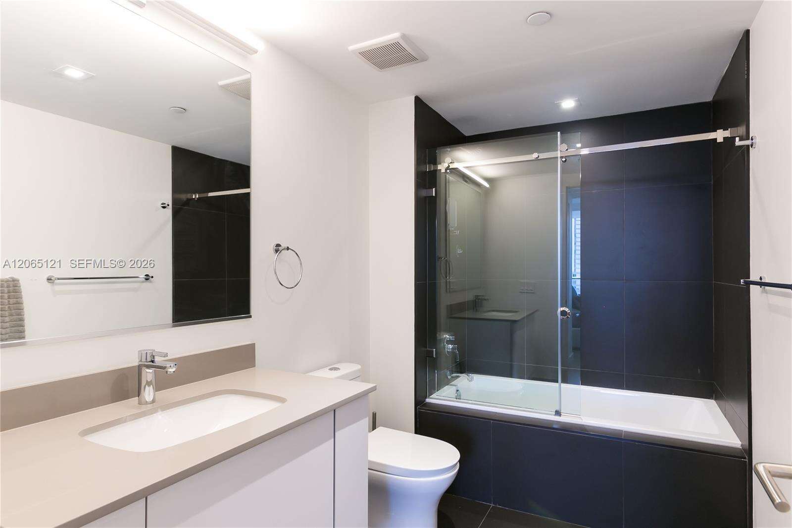 Canvas at 1600 1 Ave, Miami, FL 33132 - For Rent photo 7