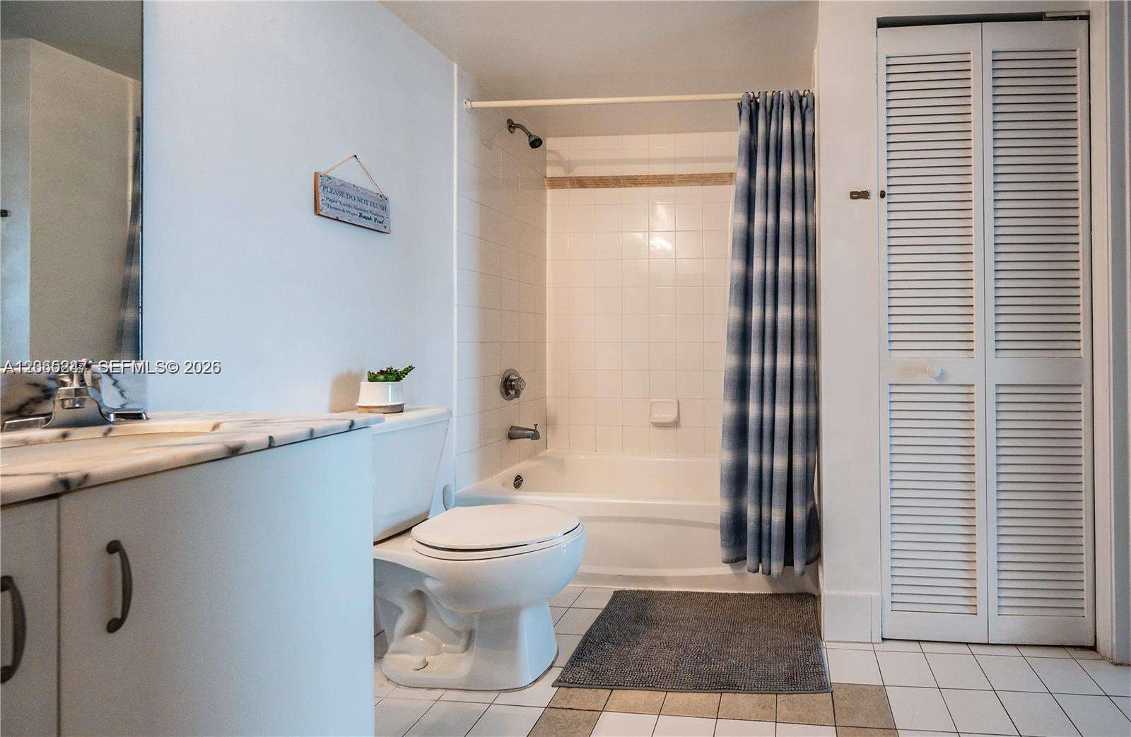 The Club At Brickell Bay at 1200 Brickell Bay Dr, Miami, FL 33131 - For Rent photo 17