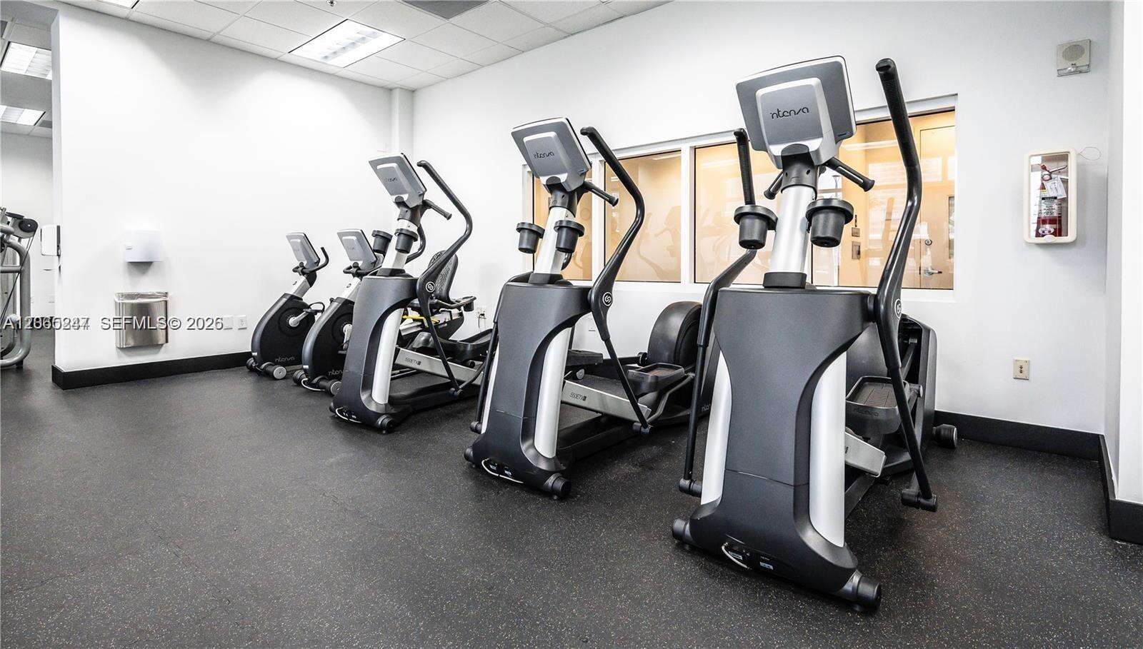 The Club At Brickell Bay at 1200 Brickell Bay Dr, Miami, FL 33131 - For Rent photo 21