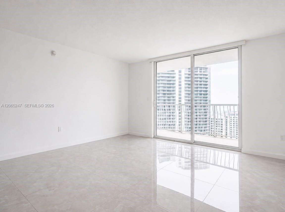 The Club At Brickell Bay at 1200 Brickell Bay Dr, Miami, FL 33131 - For Rent photo 6
