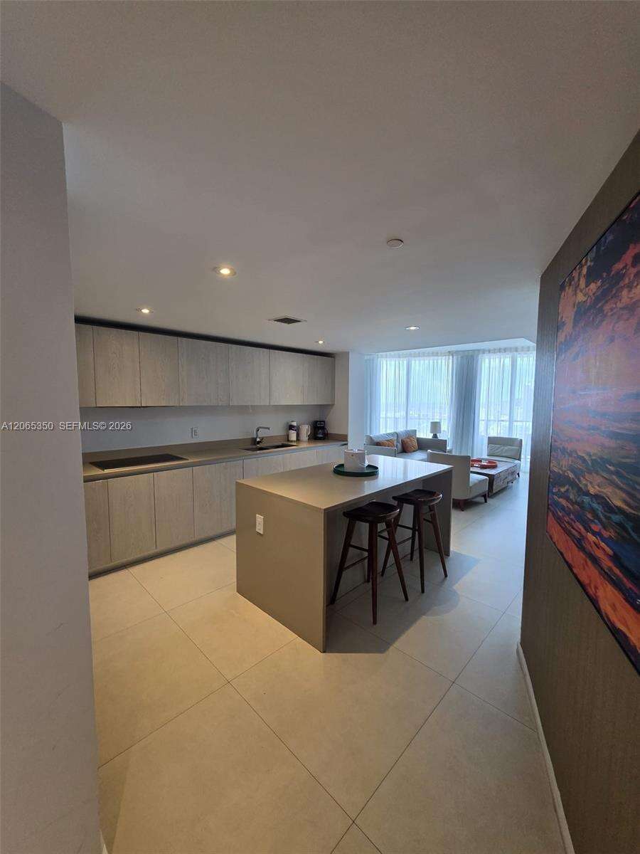 Hyde Resort at 4111 Ocean Dr, Hollywood, FL 33019 - For Rent photo 16