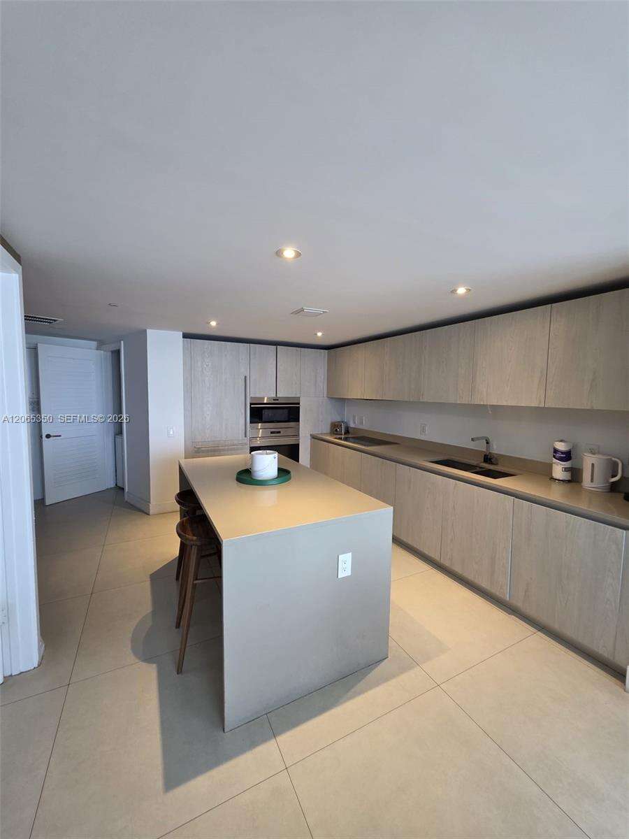 Hyde Resort at 4111 Ocean Dr, Hollywood, FL 33019 - For Rent photo 18