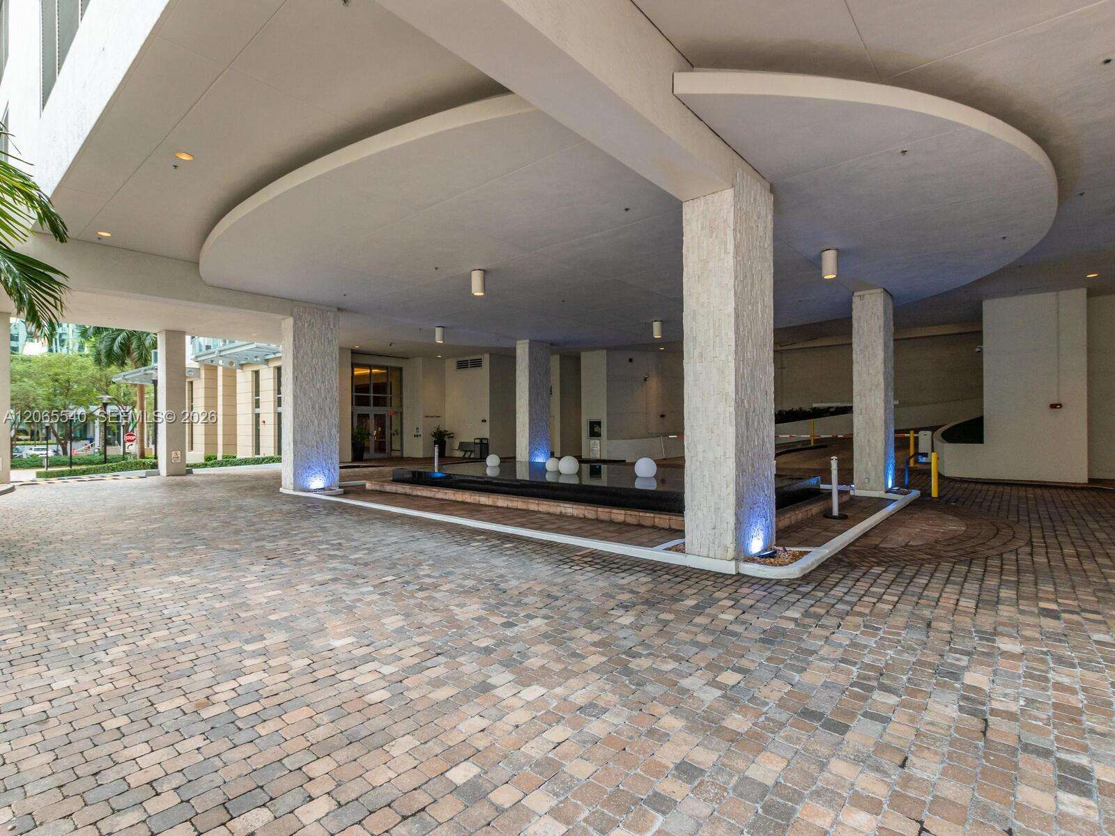 1060 Brickell at 1050 Brickell Ave, Miami, FL 33131 - For Rent photo 31