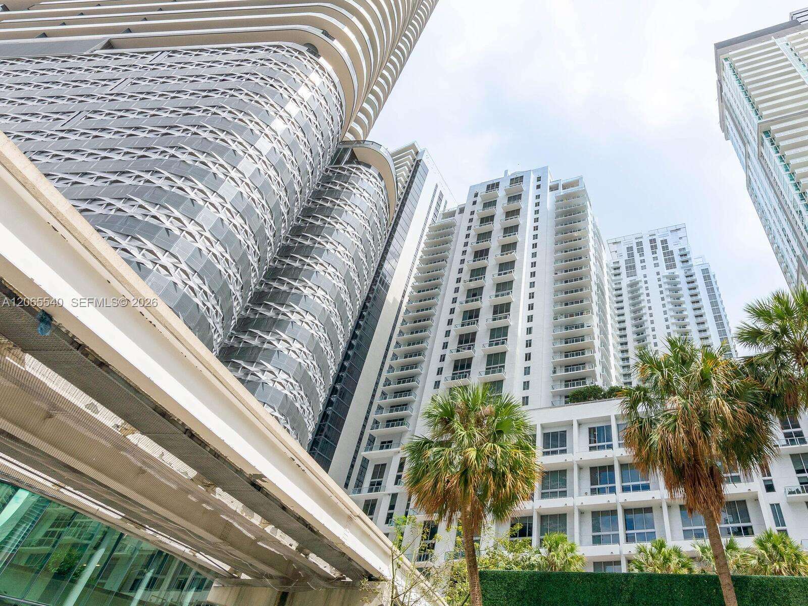 1060 Brickell at 1050 Brickell Ave, Miami, FL 33131 - For Rent photo 36