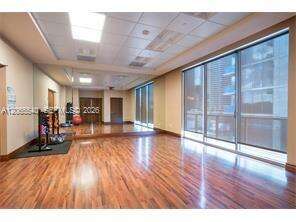 1060 Brickell at 1050 Brickell Ave, Miami, FL 33131 - For Rent photo 42