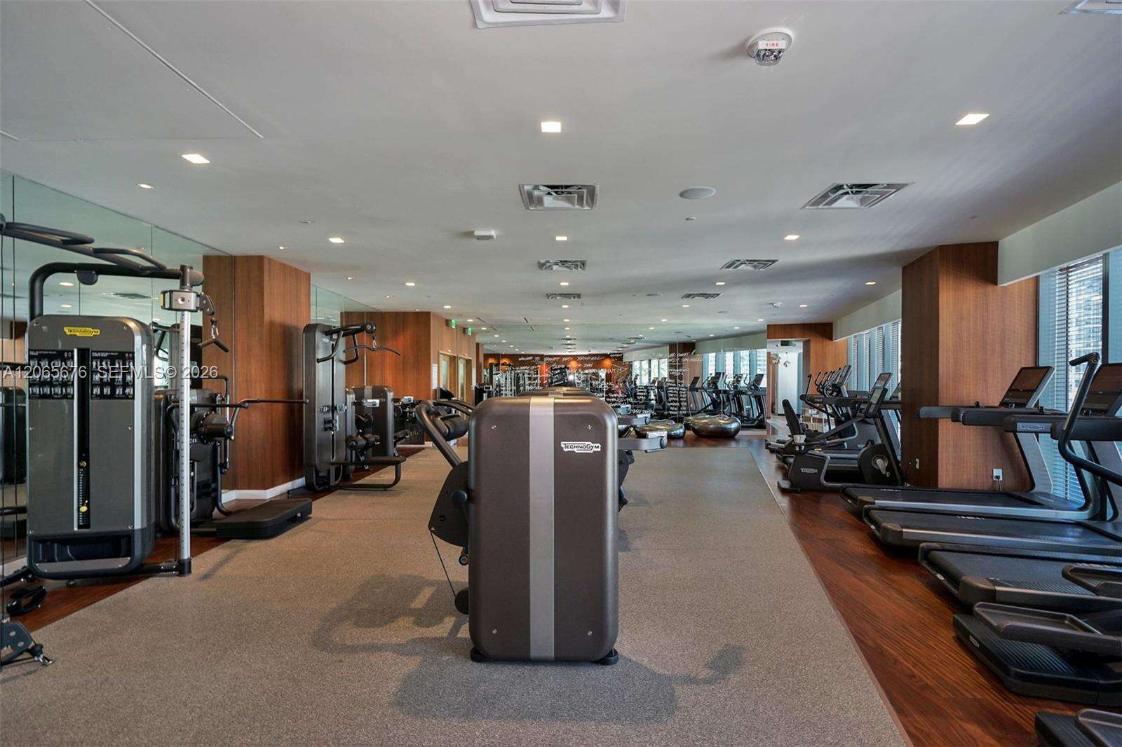 Sls Brickell at 1300 Miami Ave, Miami, FL 33130 - For Rent photo 34