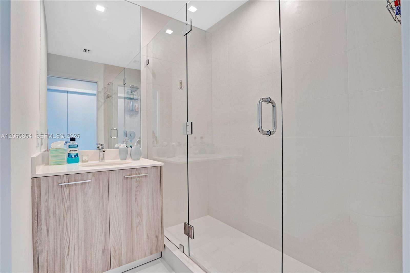 Paraiso Bayviews at 501 31 St, Miami, FL 33137 - For Rent photo 18