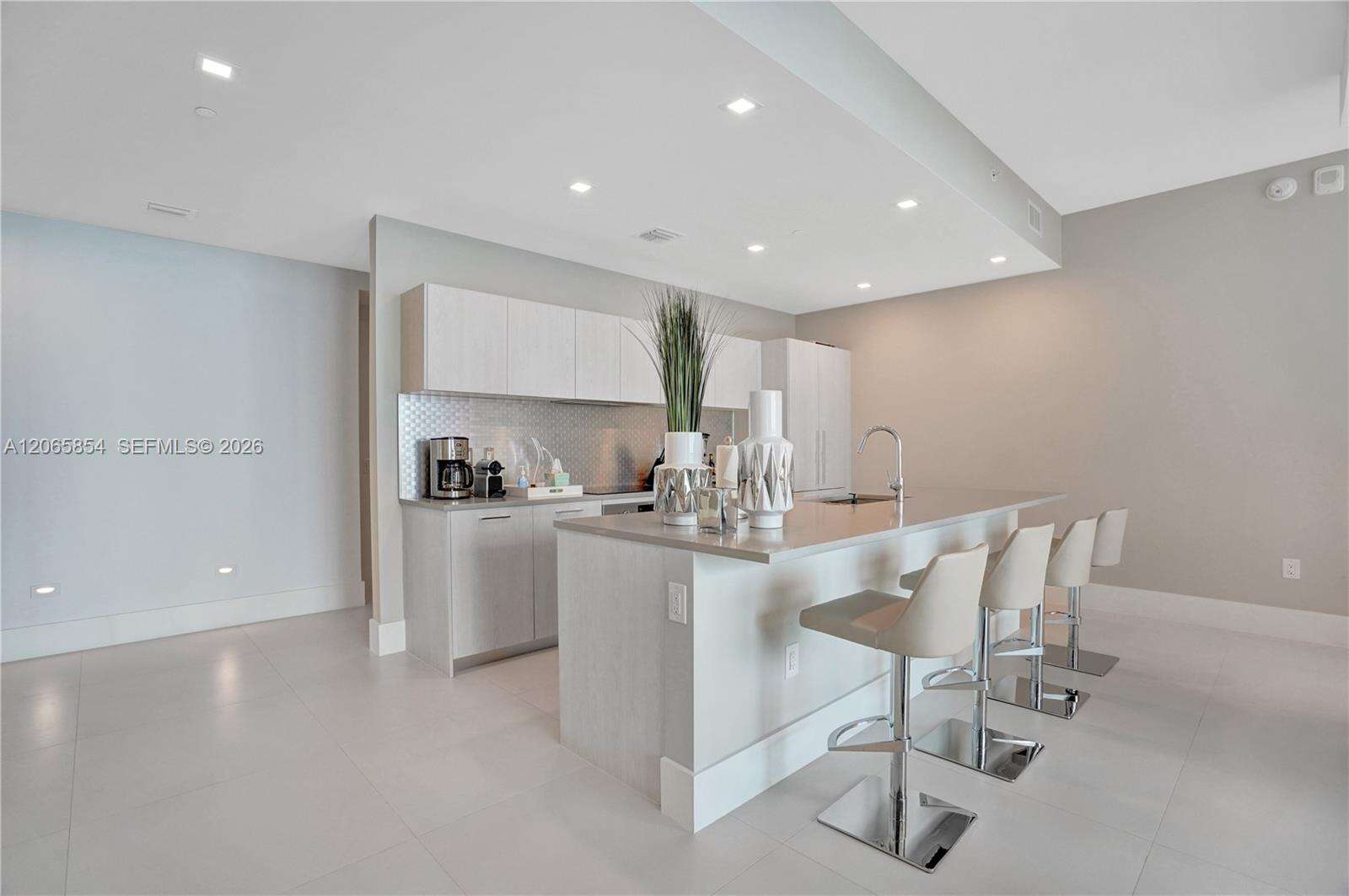 Paraiso Bayviews at 501 31 St, Miami, FL 33137 - For Rent photo 9