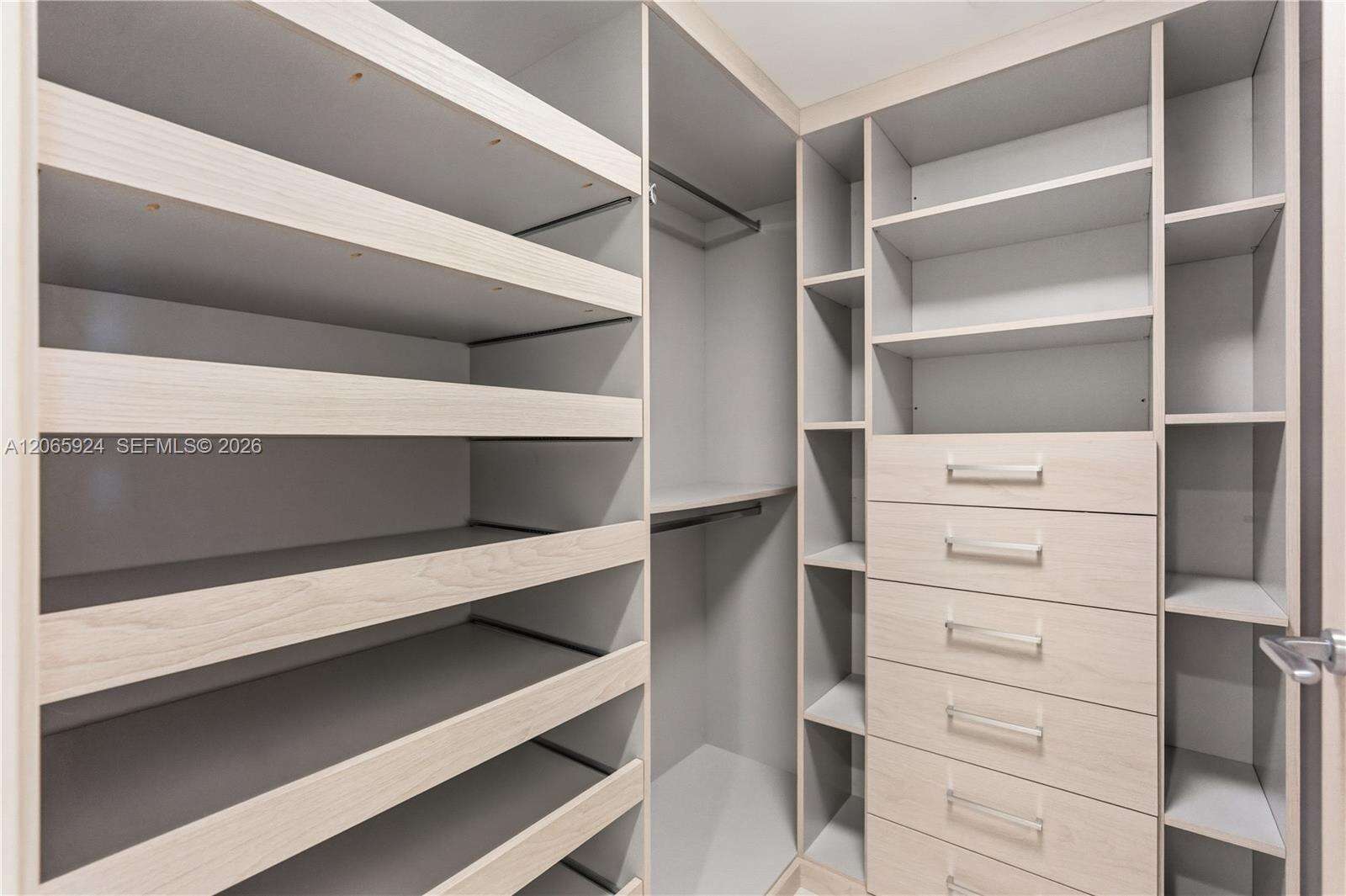 Brickell Flatiron at 1000 Brickell Plz, Miami, FL 33131 - For Rent photo 11