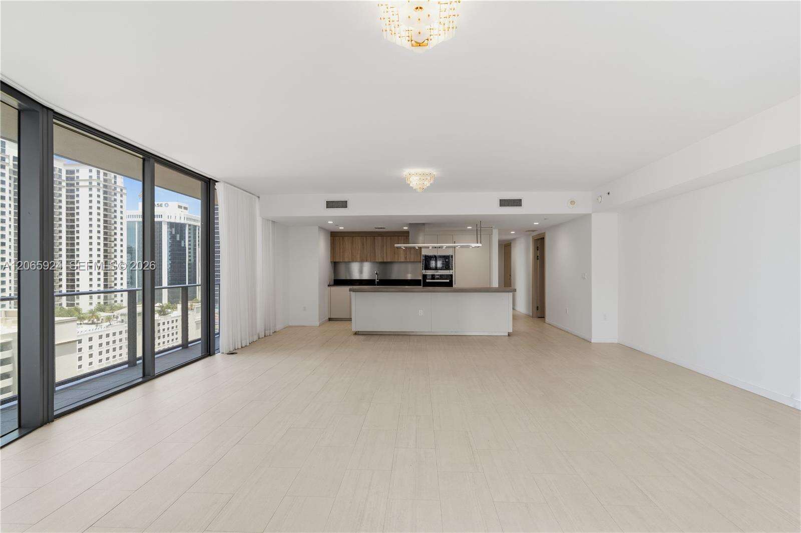 Brickell Flatiron at 1000 Brickell Plz, Miami, FL 33131 - For Rent photo 24