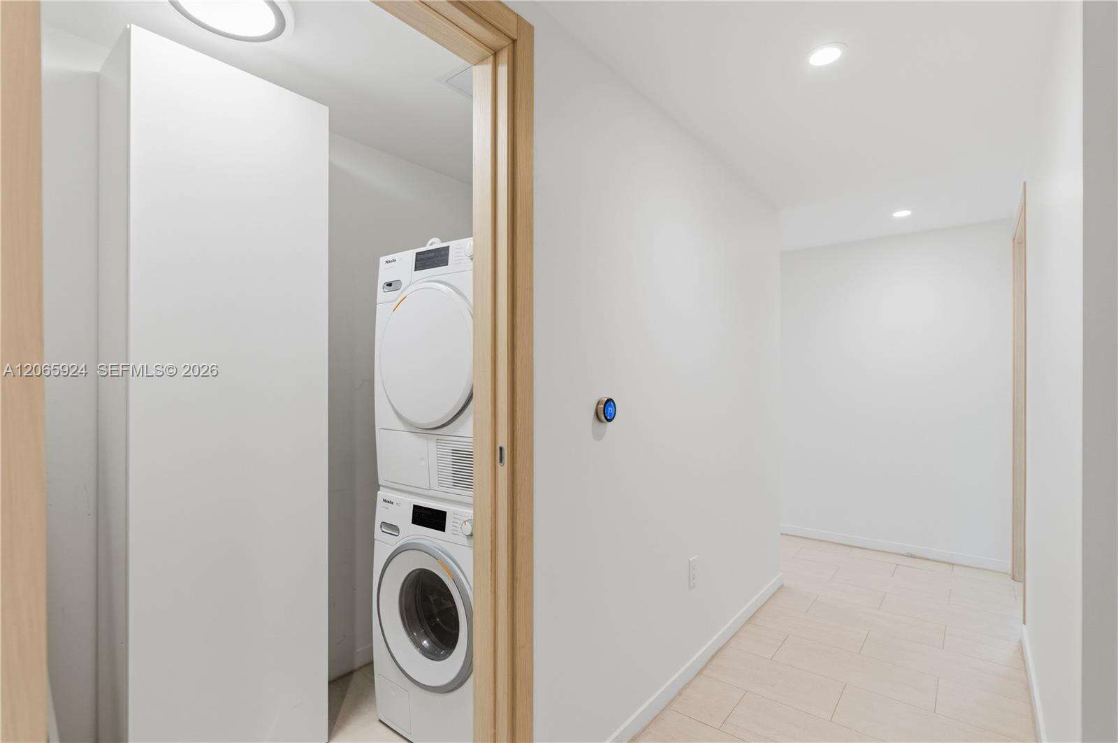 Brickell Flatiron at 1000 Brickell Plz, Miami, FL 33131 - For Rent photo 7