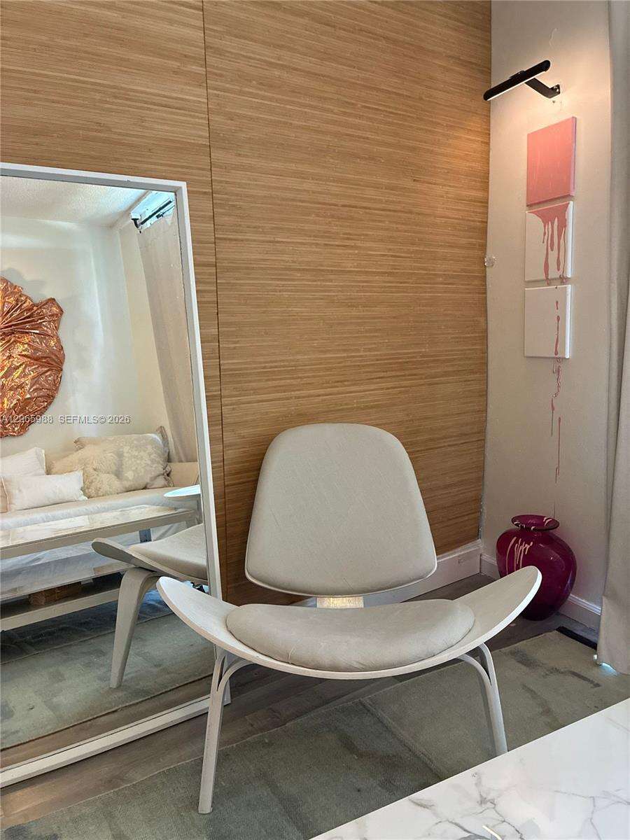 King Cole at 900 Bay Dr, Miami Beach, FL 33141 - For Rent photo 12