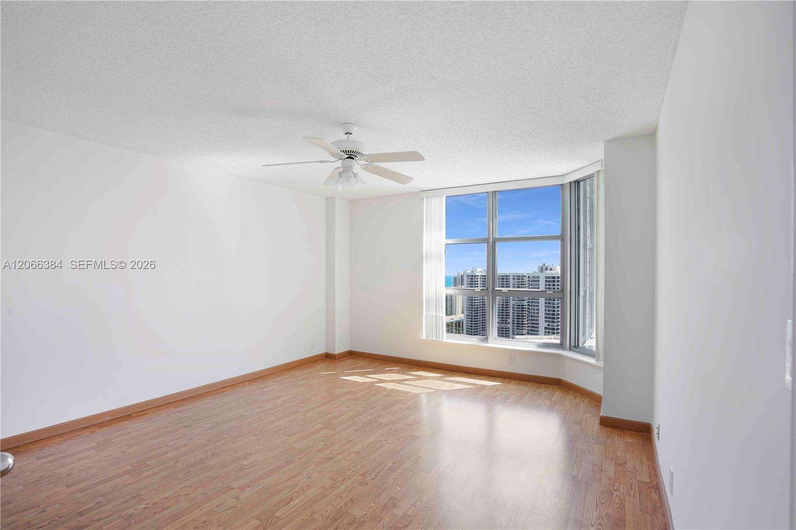 Mystic Pointe Tower 500 at 3530 Mystic Pointe Dr, Aventura, FL 33180 - For Rent photo 14