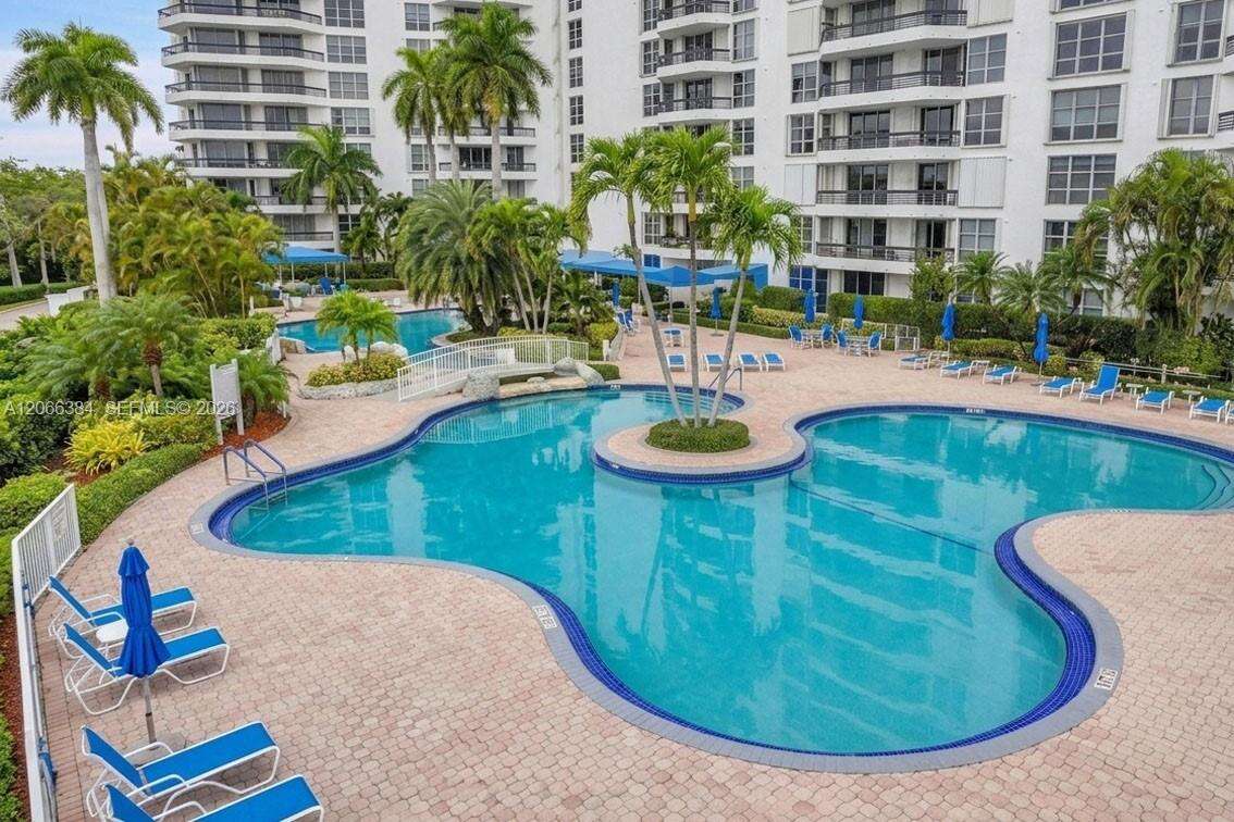 Mystic Pointe Tower 500 at 3530 Mystic Pointe Dr, Aventura, FL 33180 - For Rent photo 27
