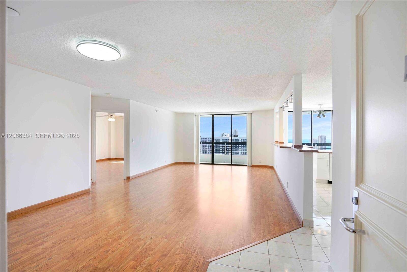 Mystic Pointe Tower 500 at 3530 Mystic Pointe Dr, Aventura, FL 33180 - For Rent photo 5