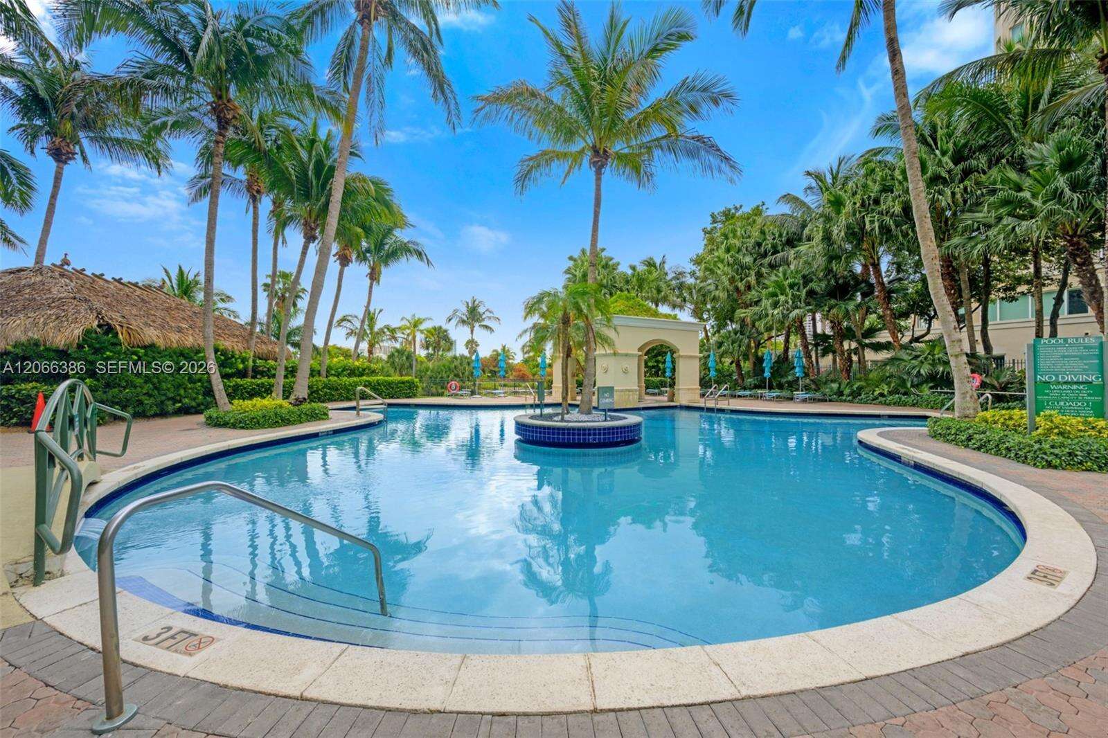Turnberry On The Green at 19501 Country Club Dr, Aventura, FL 33180 - For Rent photo 19