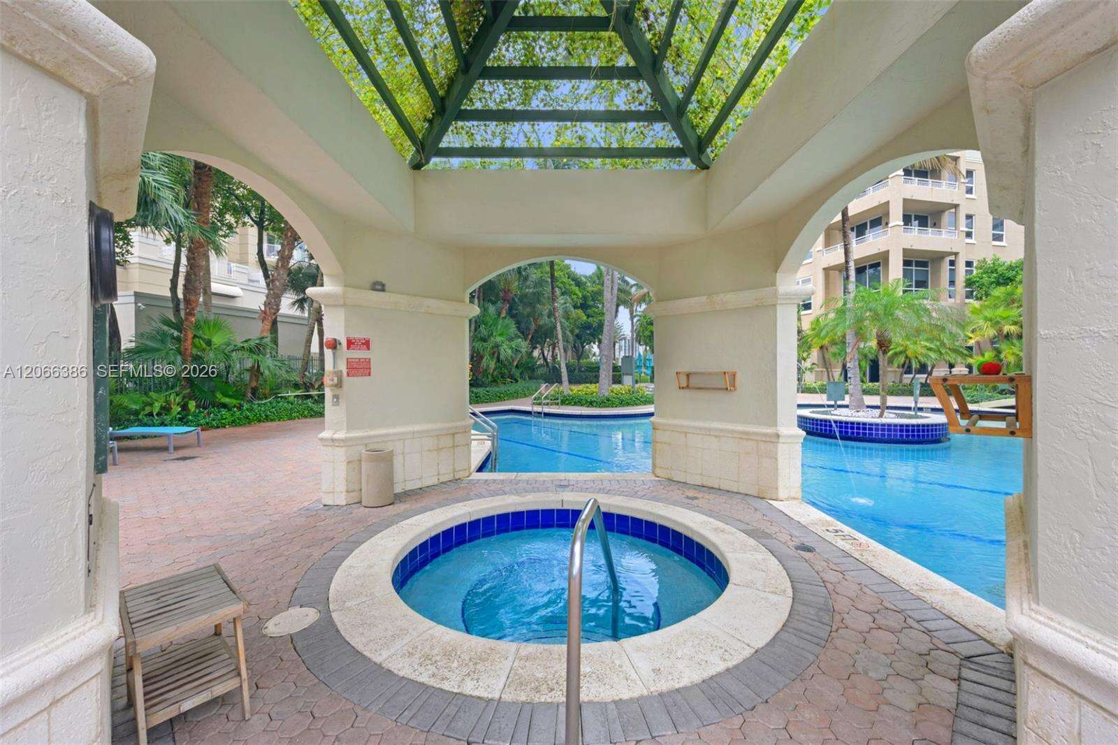 Turnberry On The Green at 19501 Country Club Dr, Aventura, FL 33180 - For Rent photo 21
