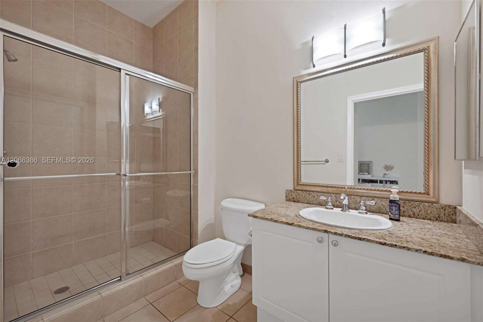 Turnberry On The Green at 19501 Country Club Dr, Aventura, FL 33180 - For Rent photo 9