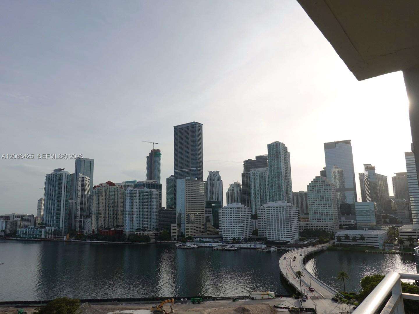 Isola at 770 Claughton Island Dr, Miami, FL 33131 - For Rent photo 11