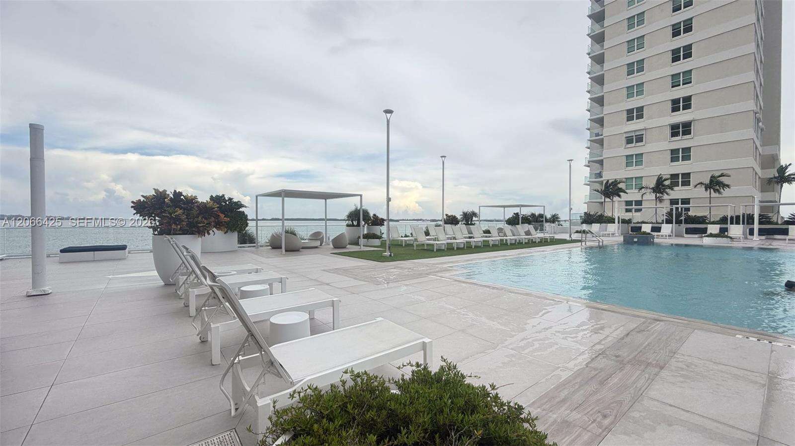 Isola at 770 Claughton Island Dr, Miami, FL 33131 - For Rent photo 14