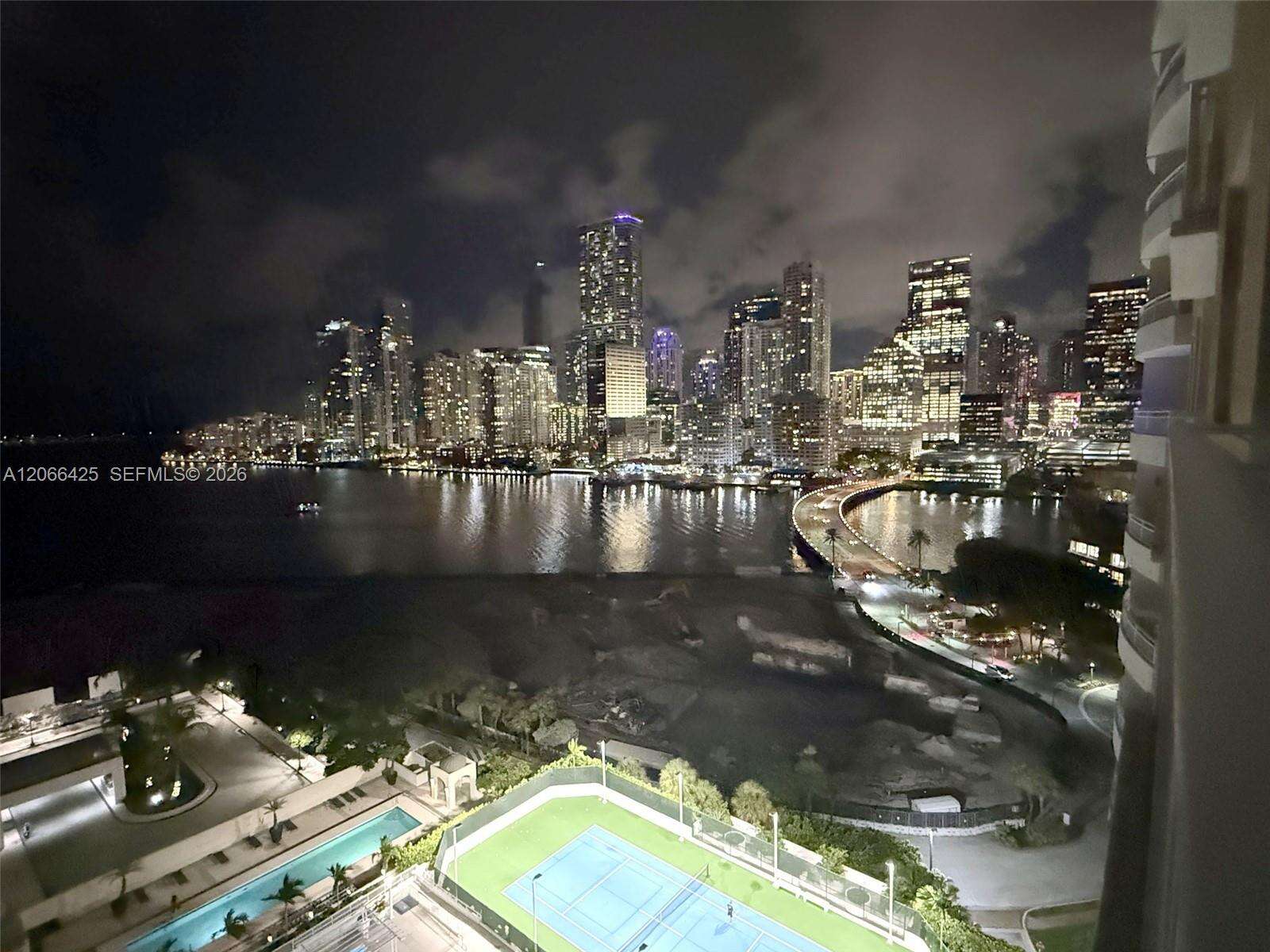 Isola at 770 Claughton Island Dr, Miami, FL 33131 - For Rent photo 27