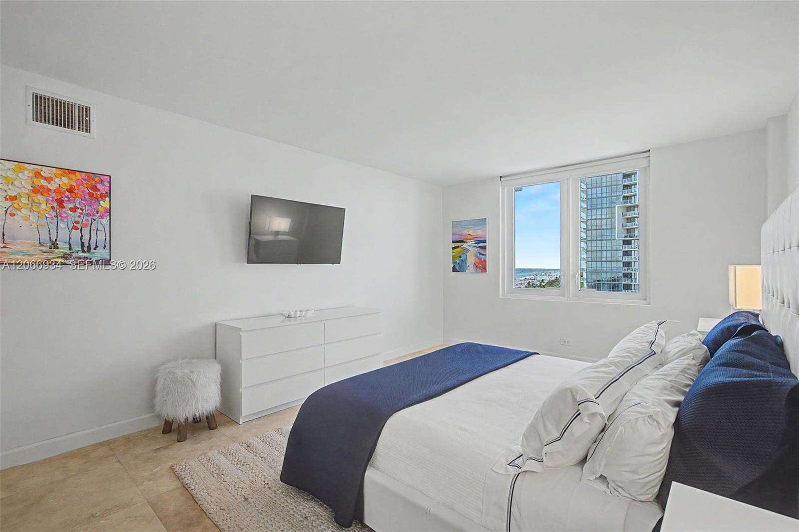 Roney Palace at 2301 Collins Ave, Miami Beach, FL 33139 - For Rent photo 15