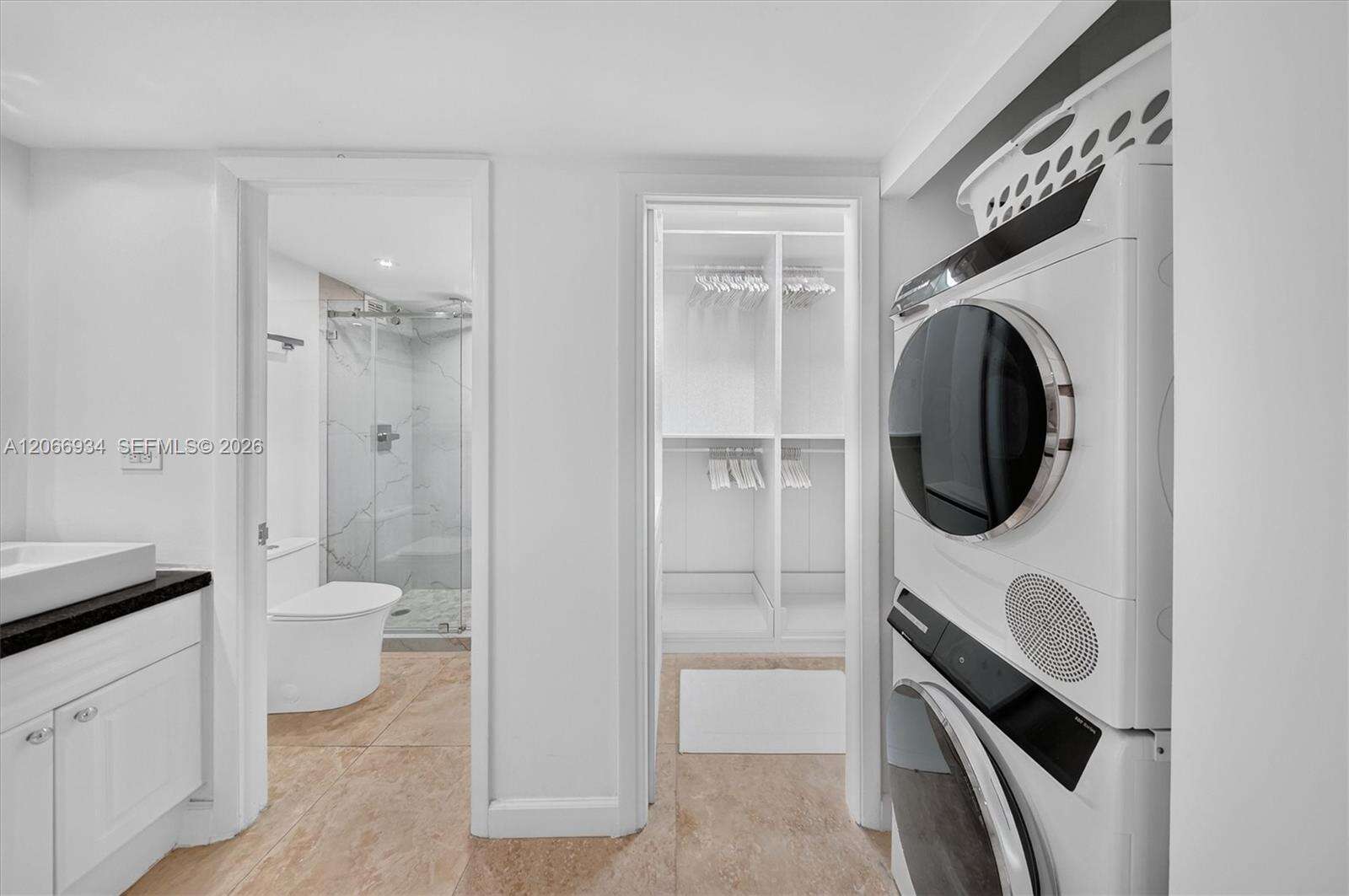 Roney Palace at 2301 Collins Ave, Miami Beach, FL 33139 - For Rent photo 18