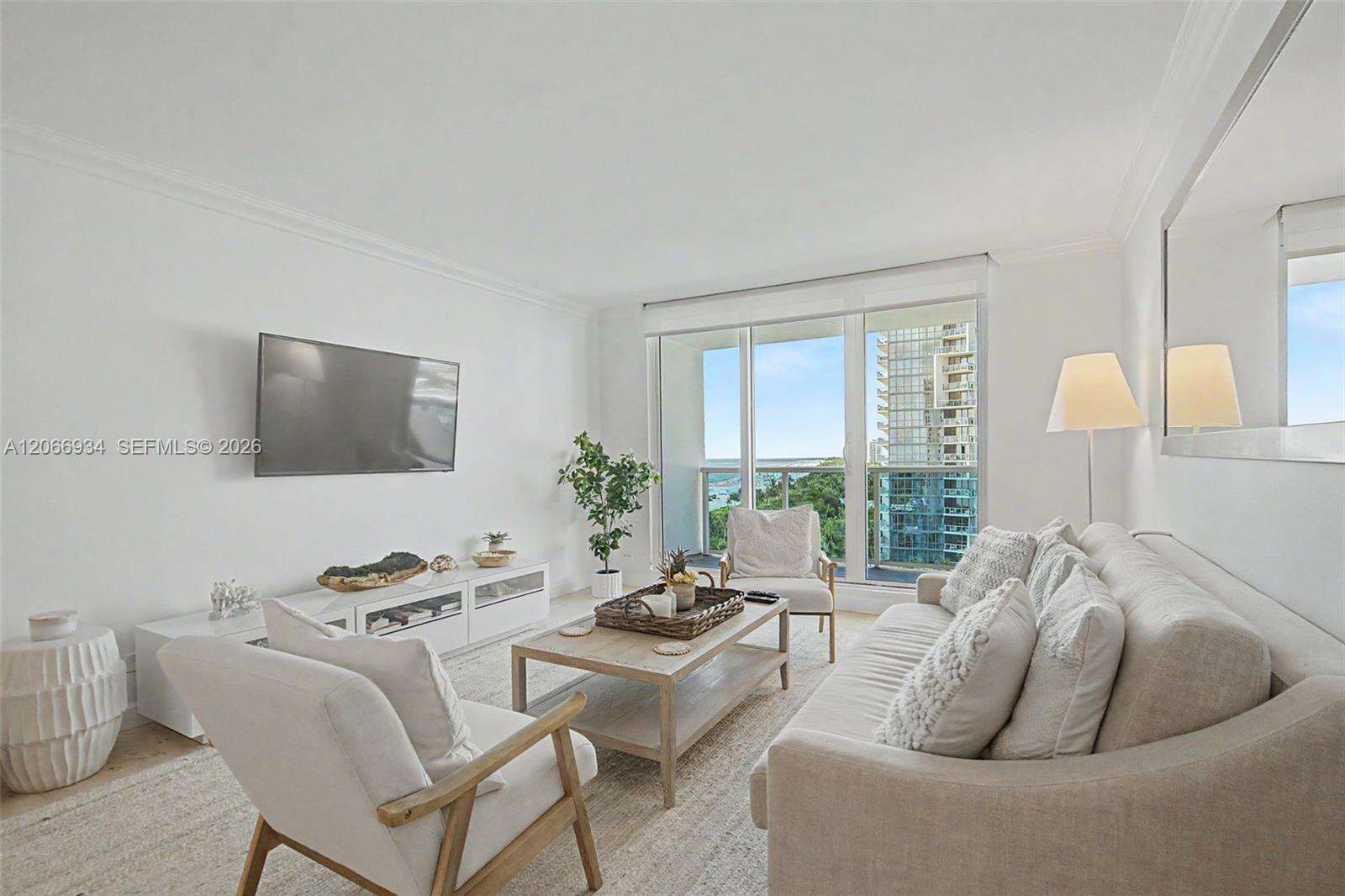 Roney Palace at 2301 Collins Ave, Miami Beach, FL 33139 - For Rent photo 5