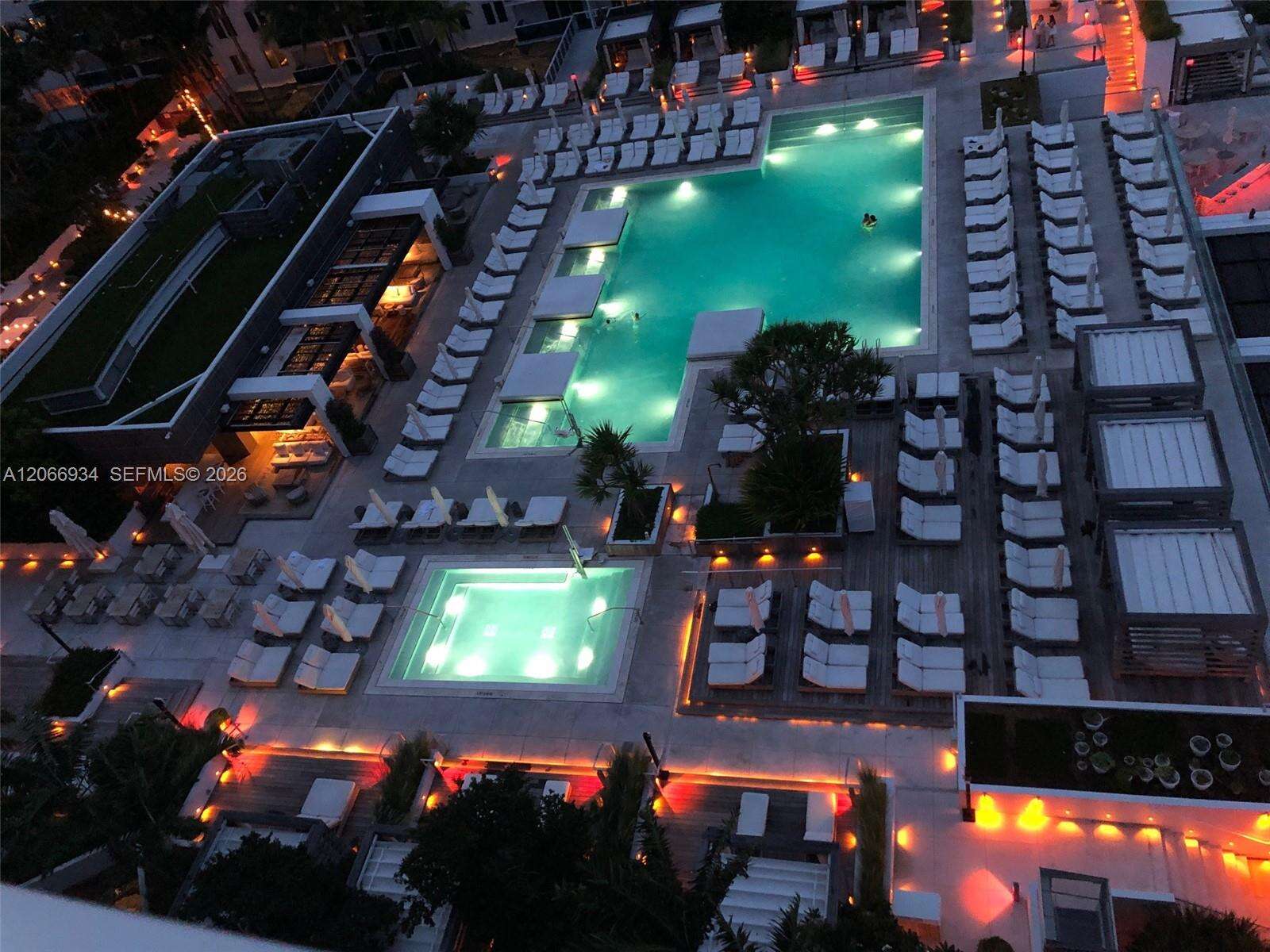 Roney Palace at 2301 Collins Ave, Miami Beach, FL 33139 - For Rent photo 49