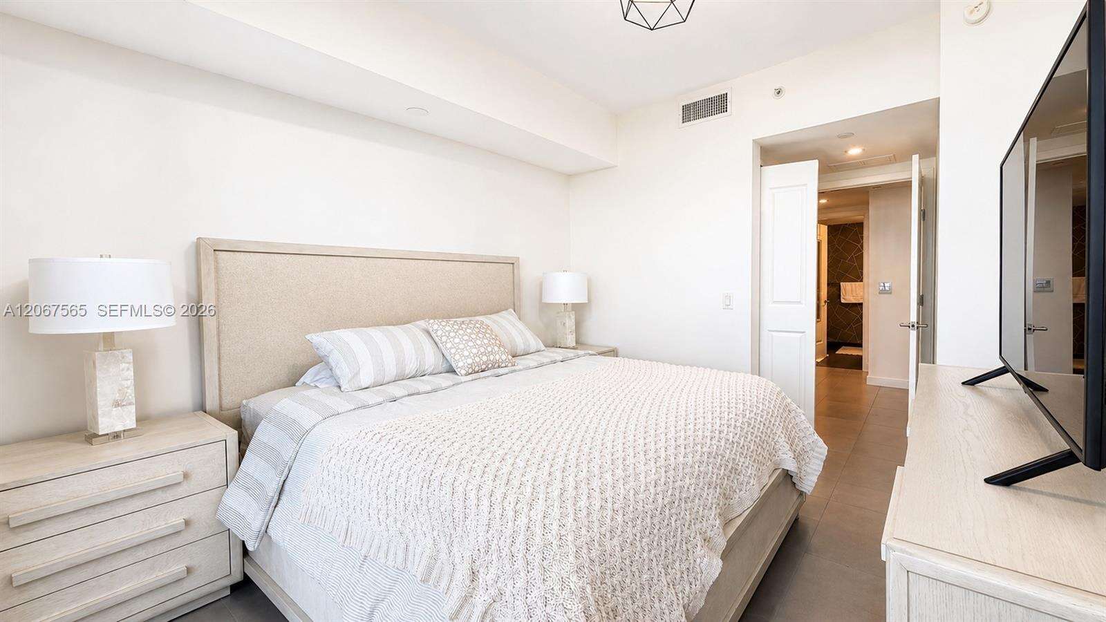 Canvas at 1600 1 Ave, Miami, FL 33132 - For Rent photo 7