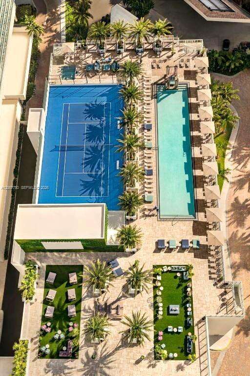 Hyde Beach House at 4010 Ocean Dr, Hollywood, FL 33019 - For Rent photo 12