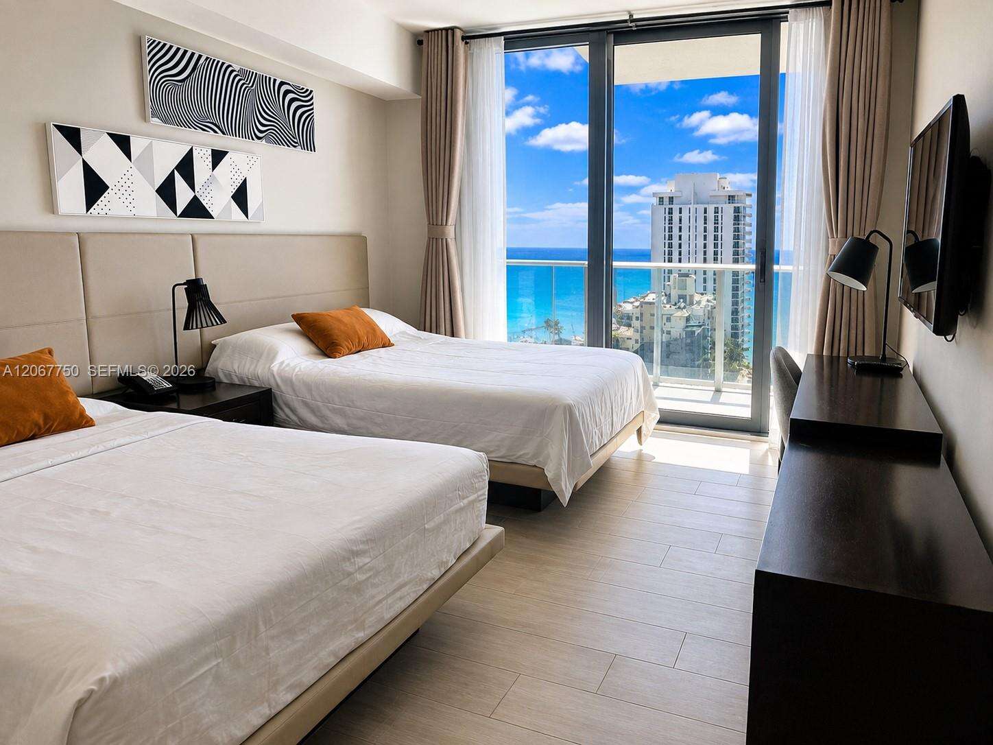 Hyde Beach House at 4010 Ocean Dr, Hollywood, FL 33019 - For Rent photo 3