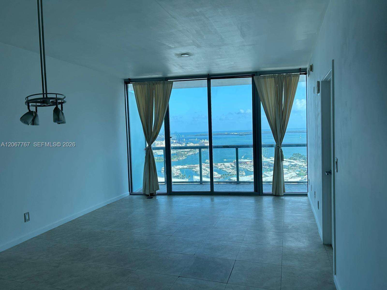 Marina Blue at 888 Biscayne Blvd, Miami, FL 33132 - Out Of market photo 12