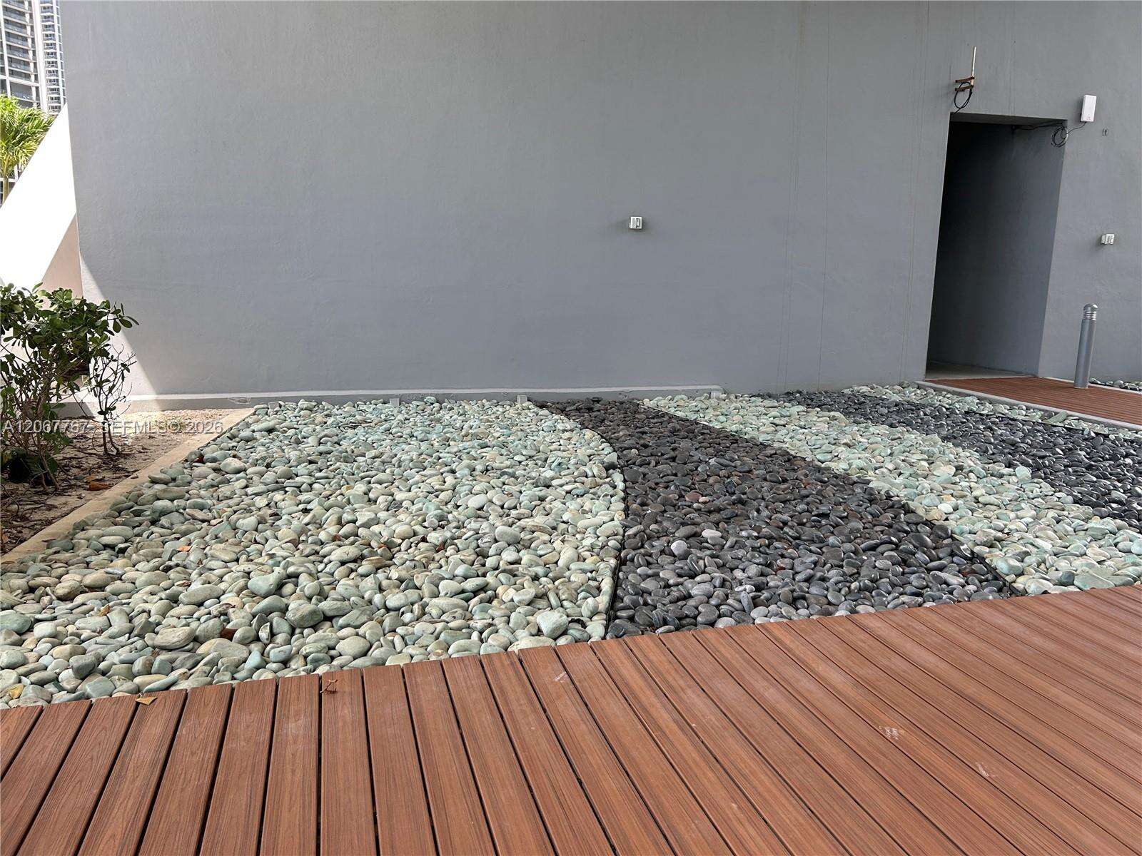 Marina Blue at 888 Biscayne Blvd, Miami, FL 33132 - Out Of market photo 9