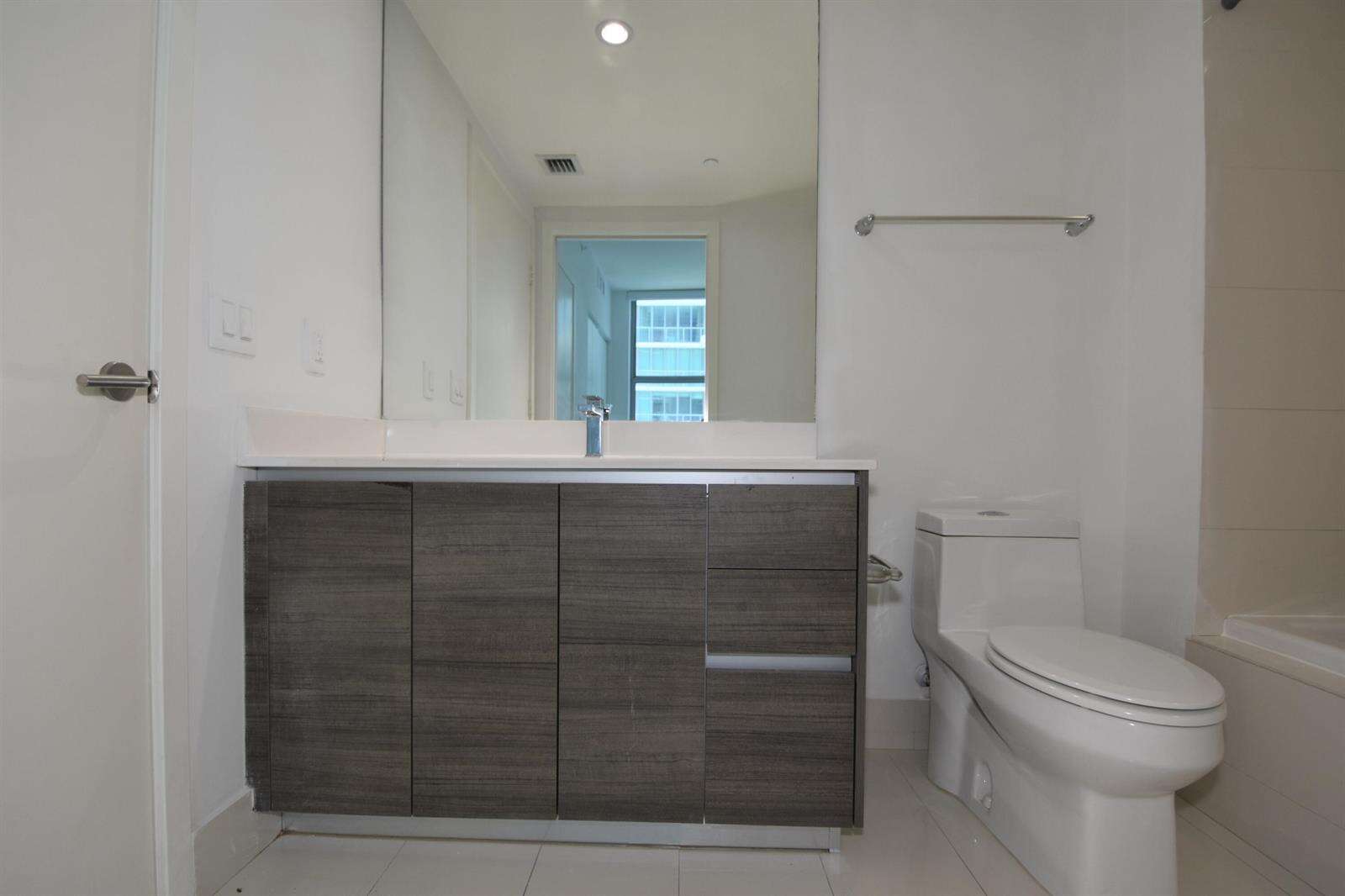Millecento at 1100 Miami, Miami, FL 33130 - For Rent photo 6