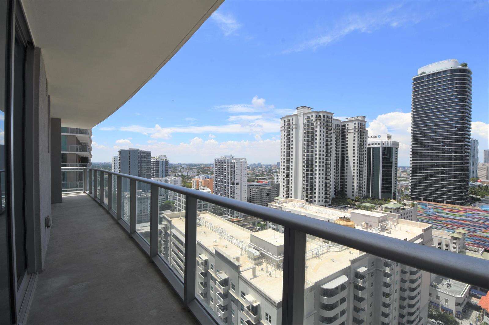 Millecento at 1100 Miami, Miami, FL 33130 - For Rent photo 9