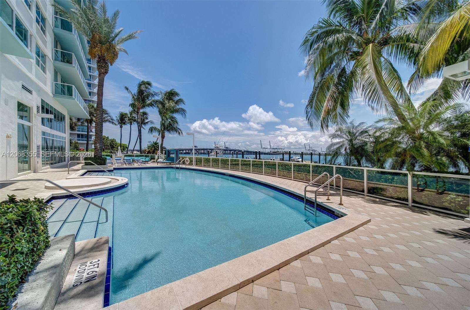 The Floridian at 650 W Ave, Miami Beach, FL 33139 - For Rent photo 19